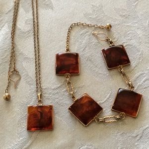 Vintage Victorian 12 kt Gold Tortoise set